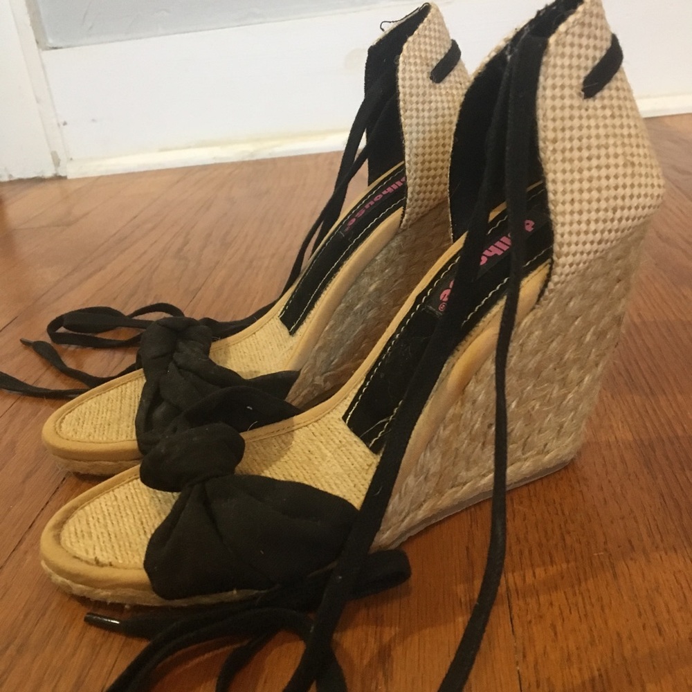 Dollhouse lace-up wedges